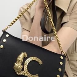 Bandolera con solapa tachas y logo LC animal Lola Casademunt - Imagen 1