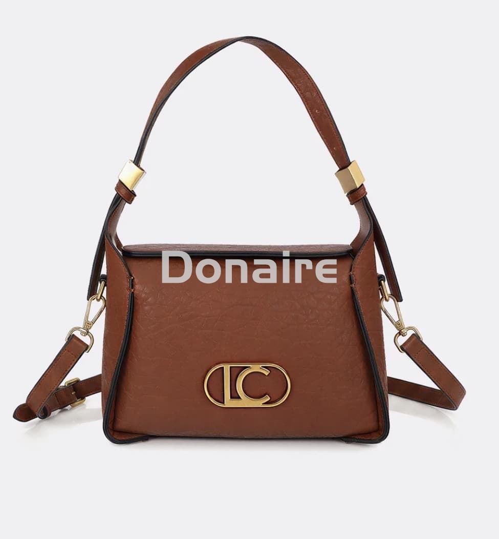 Bandolera marrón con logo dorado Lola Casademunt - Imagen 1