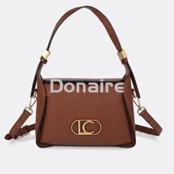 Bandolera marrón con logo dorado Lola Casademunt - Imagen 1