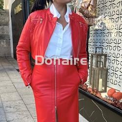 Biker corta efecto piel roja y tachas Koralline - Imagen 2