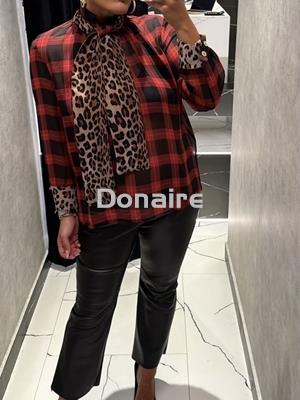 Blusa gasa cuadro escocés lazada animal print Lola Casademunt - Imagen 2