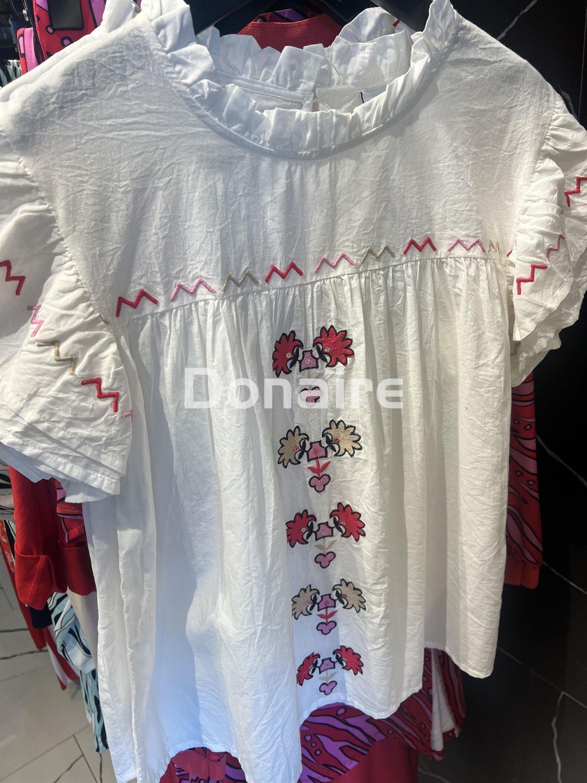 Blusa manga corta con bordador WNT - Imagen 3