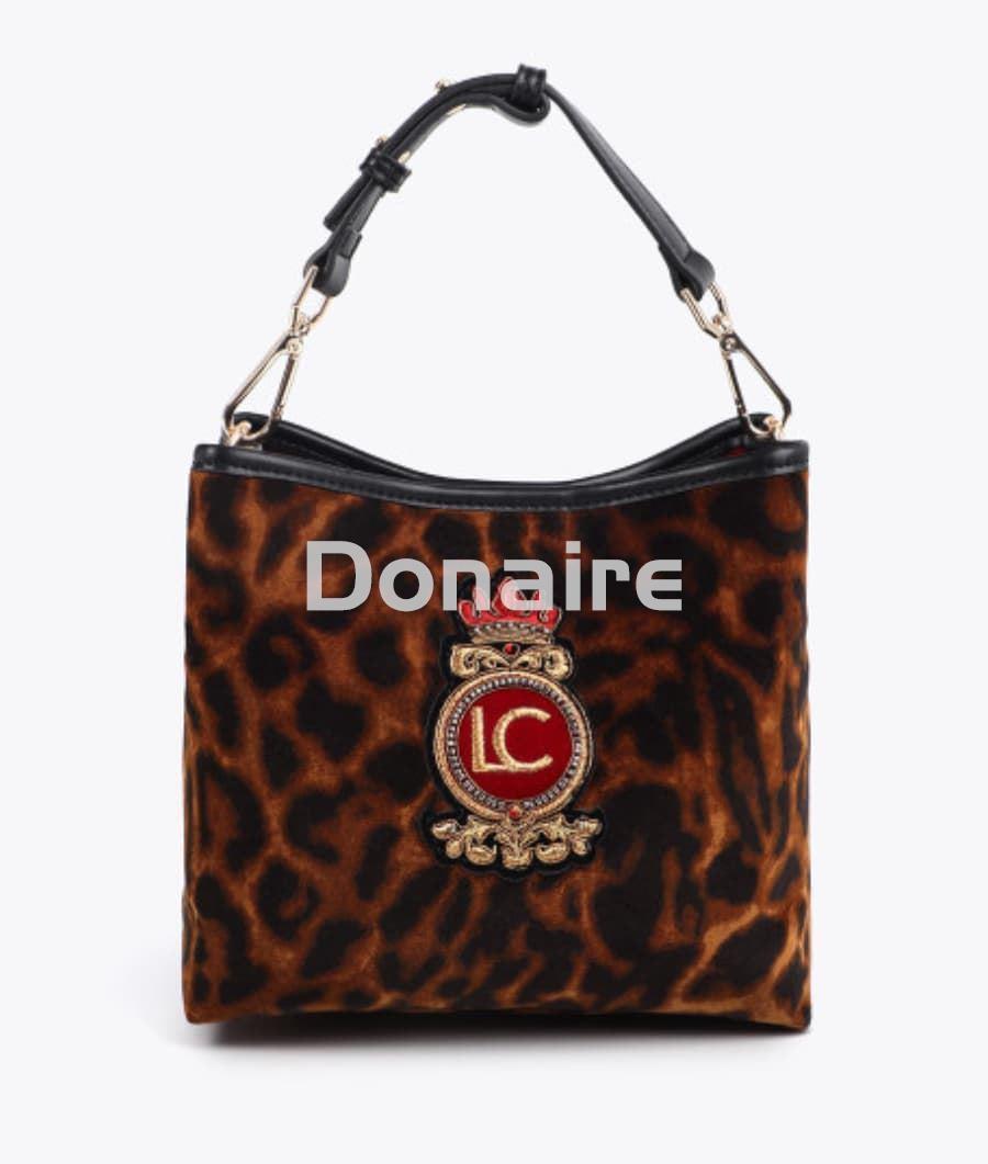 Bolsito animal print y escudo Lola Casademunt - Imagen 2