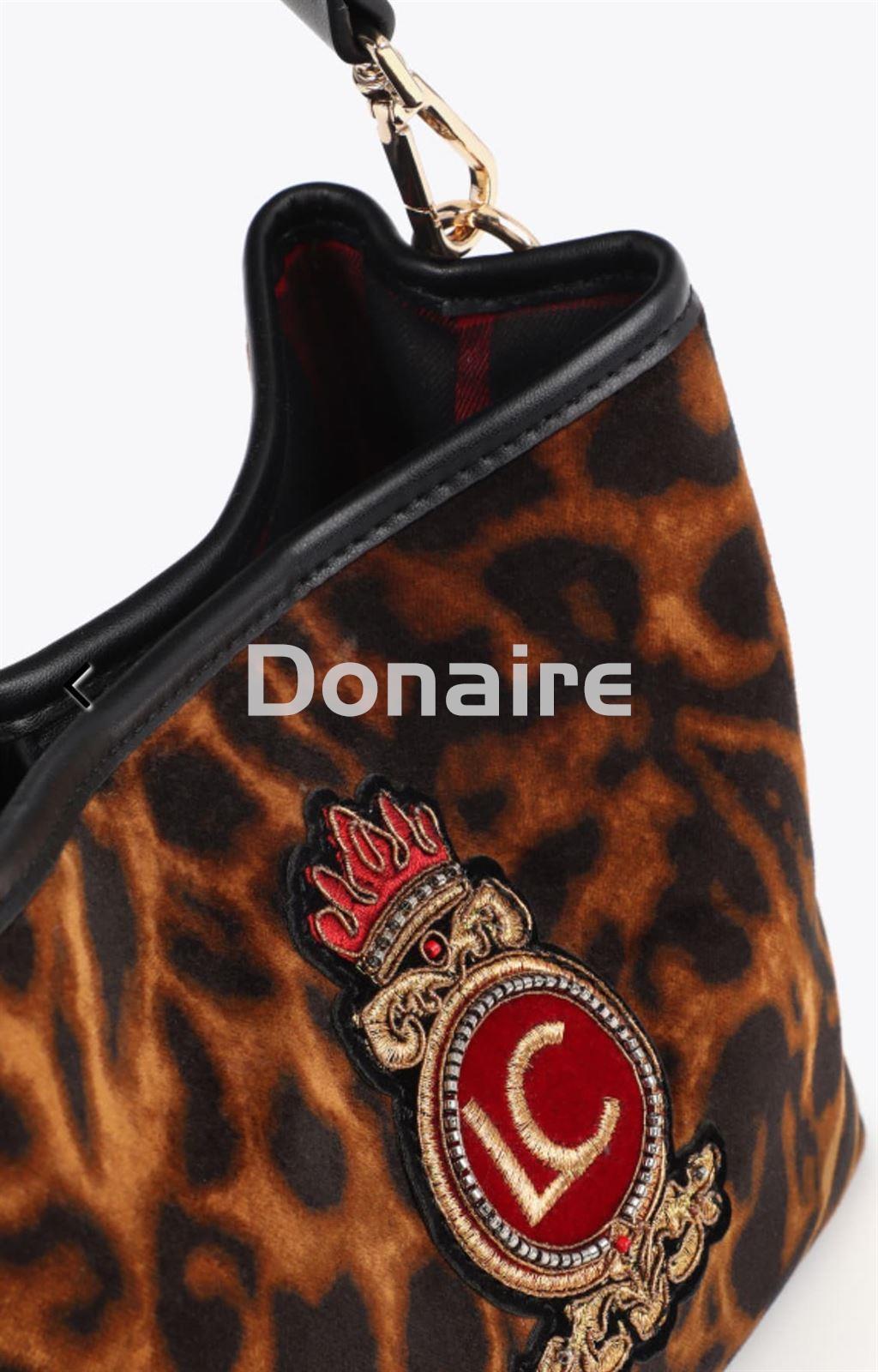 Bolsito animal print y escudo Lola Casademunt - Imagen 5