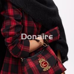 Bolsito cuadros y escudo Lola Casademunt - Imagen 1