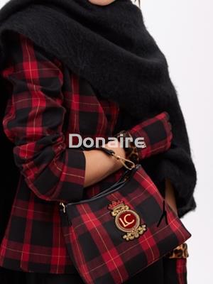 Bolsito cuadros y escudo Lola Casademunt - Imagen 1