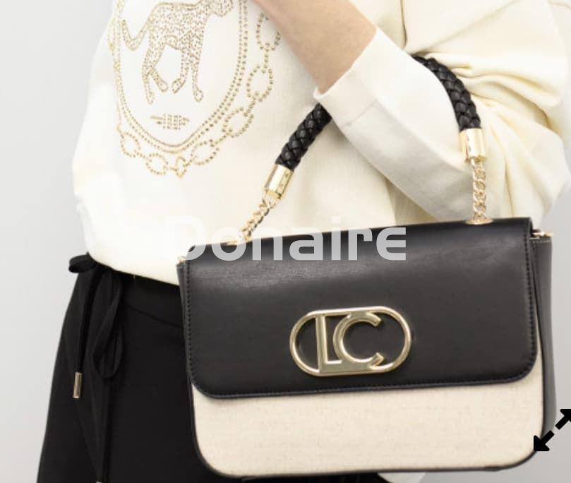 Bolso bandolera bicolor con solapa Lola Casademunt - Imagen 2