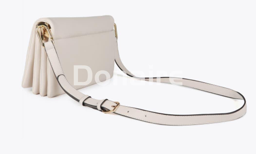 Bolso bandolera solapa crudo Lola Casademunt - Imagen 5