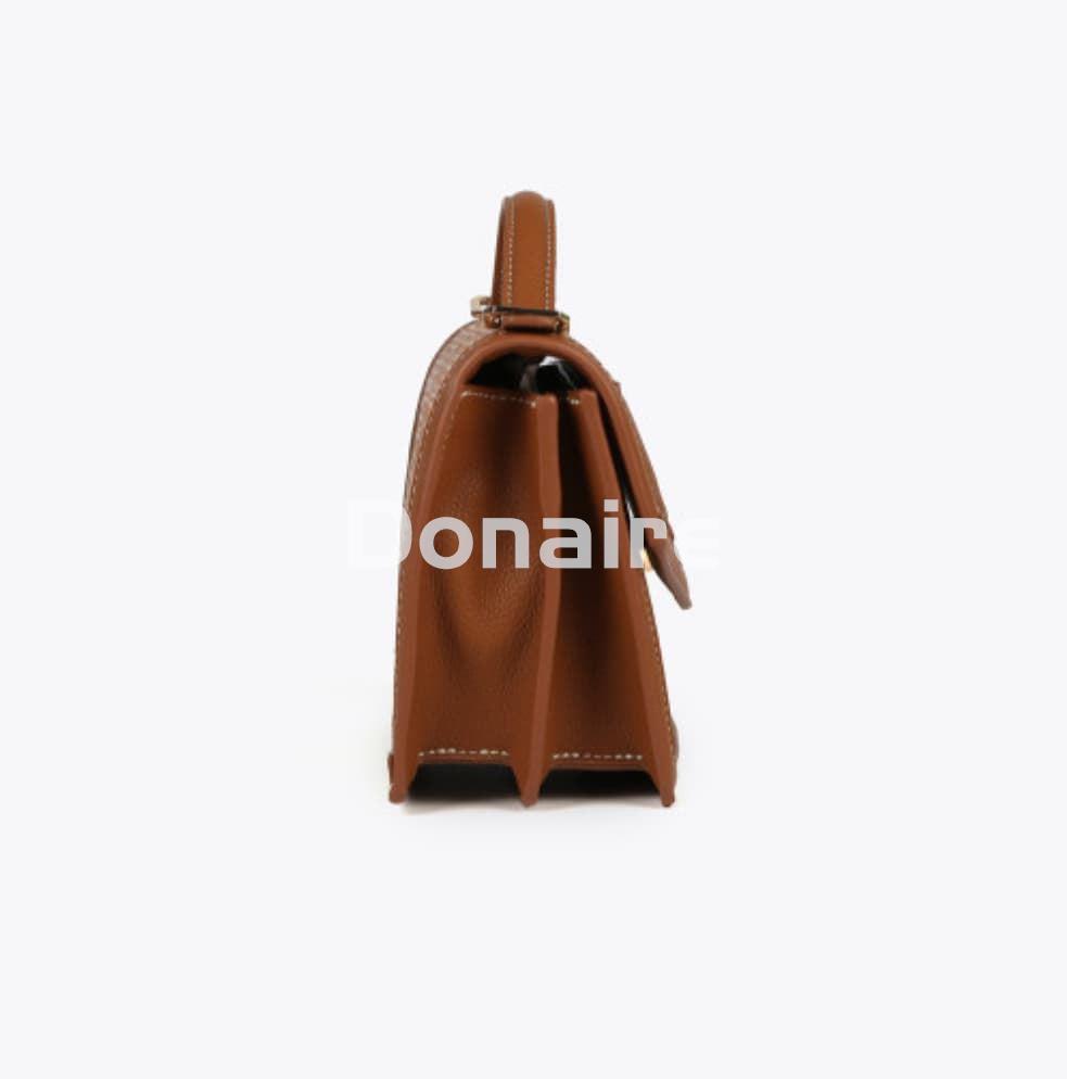 Bolso bandolera trenzado con solapa Lola Casademunt - Imagen 4