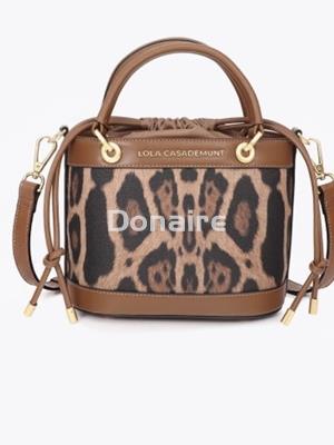Bolso bombonera animal print Lola Casademunt - Imagen 1