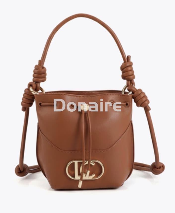 Bolso marrón estilo bombonera Lola Casademunt - Imagen 1