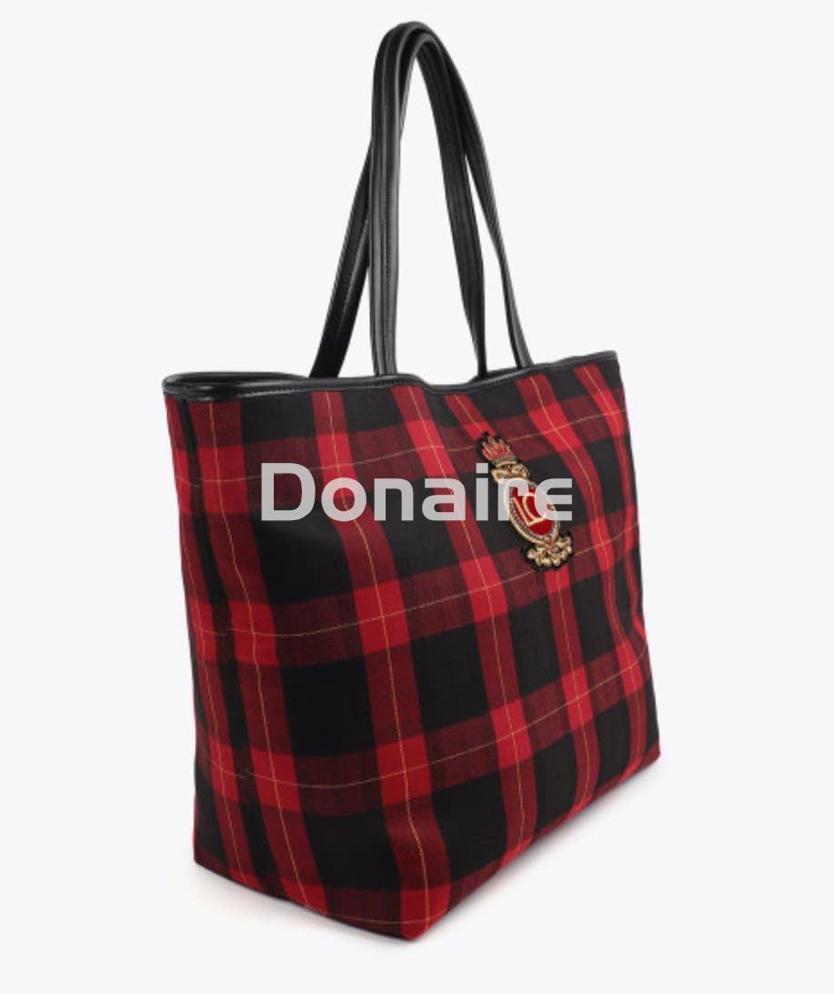 Bolso shopper cuadros y escudo Lola Casademunt - Imagen 4