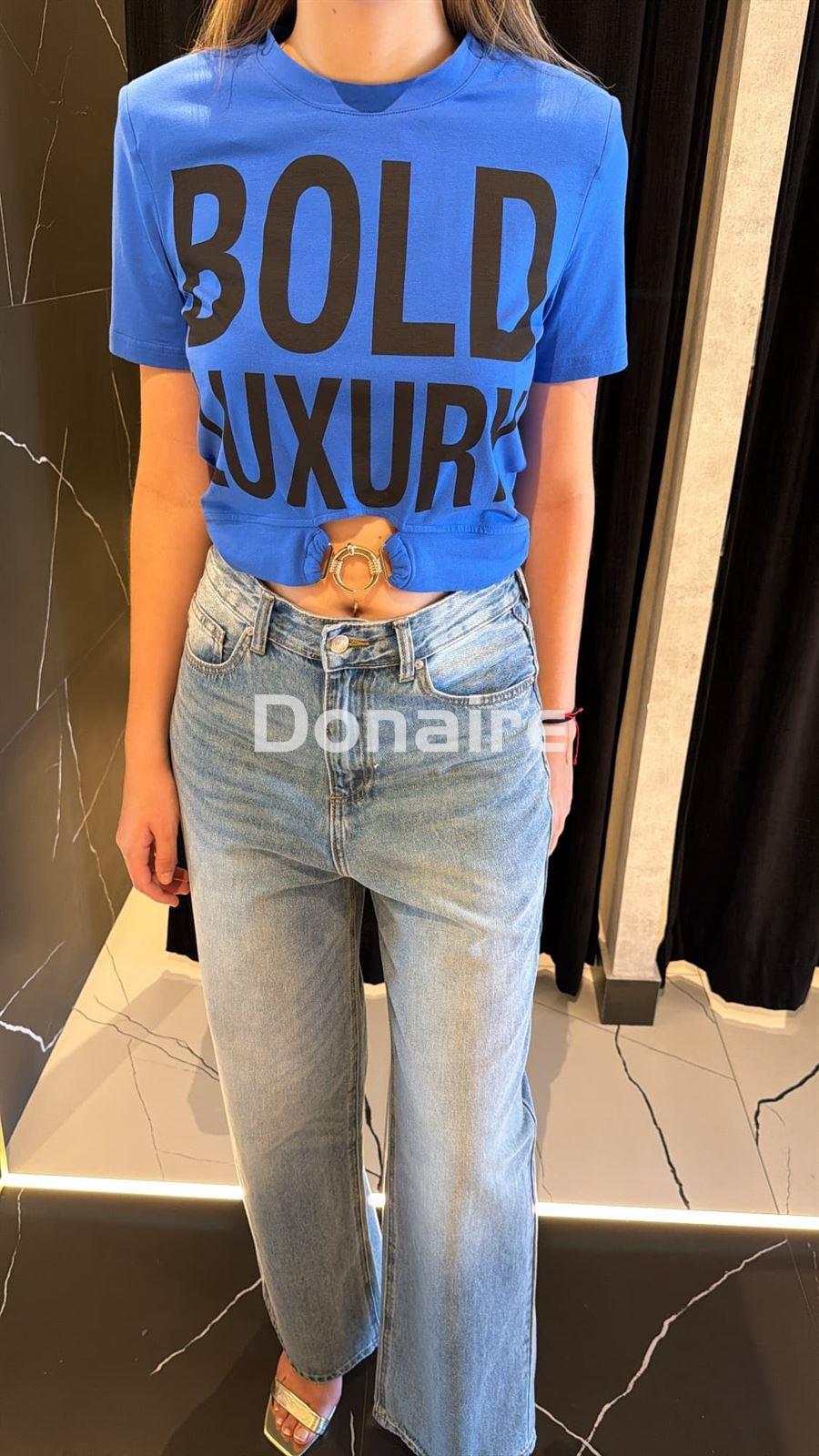 Camiseta BOLD LUXURY Koralline azul - Imagen 2