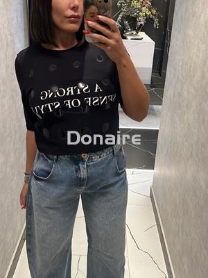 Camiseta negra piqué letras y círculos OPEN - Imagen 1