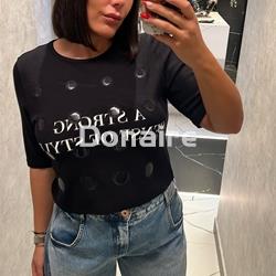 Camiseta negra piqué letras y círculos OPEN - Imagen 2