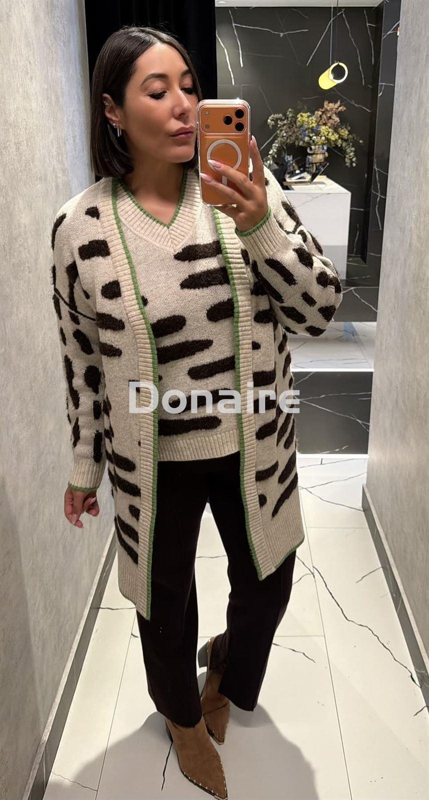 Cardigan beige manchas marrones WNT - Imagen 1