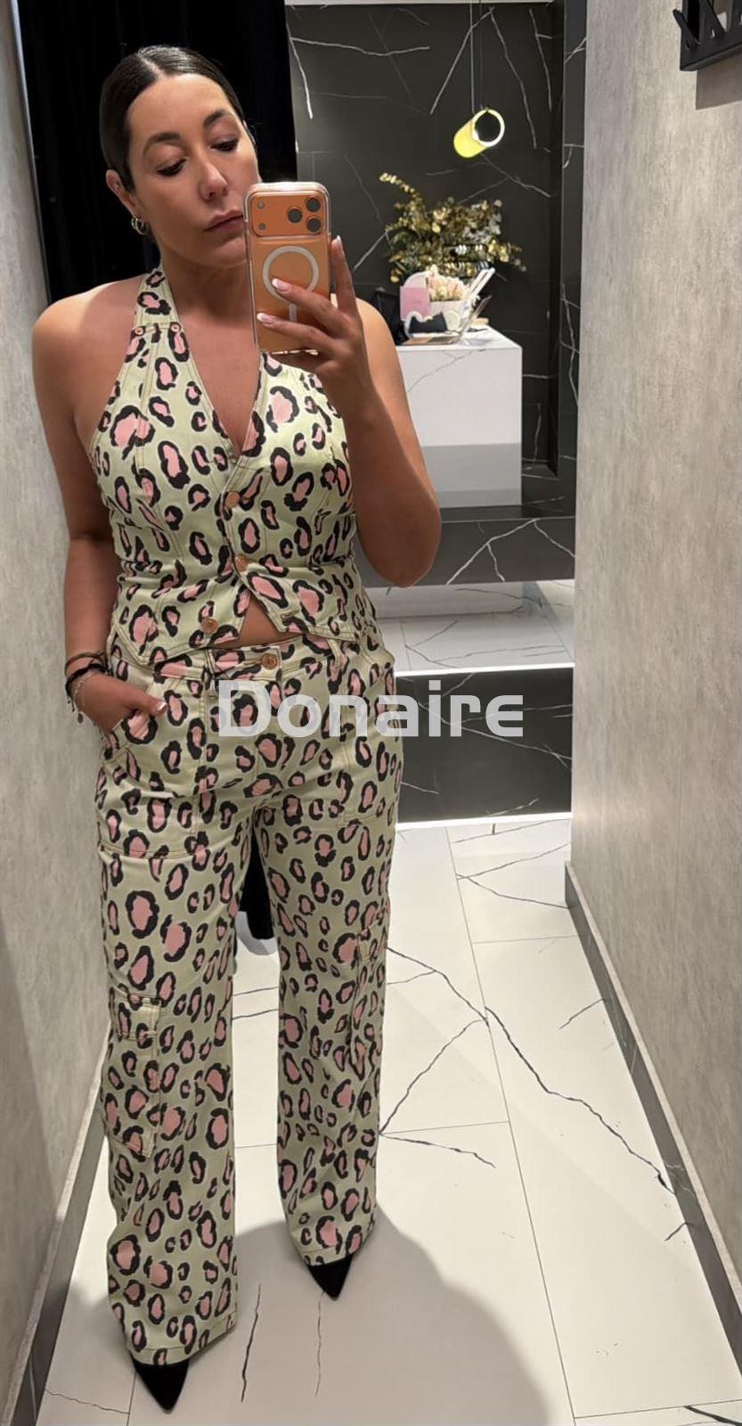 Chaleco mint manchas animal print rosas Open - Imagen 3