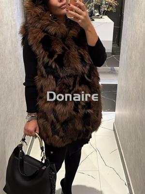 Chaleco pelo marrón y negro con capucha Lola Casademunt - Imagen 1