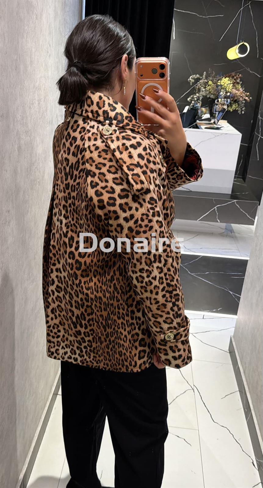 Chaqueta tipo trench animal print Lola Casademunt - Imagen 3