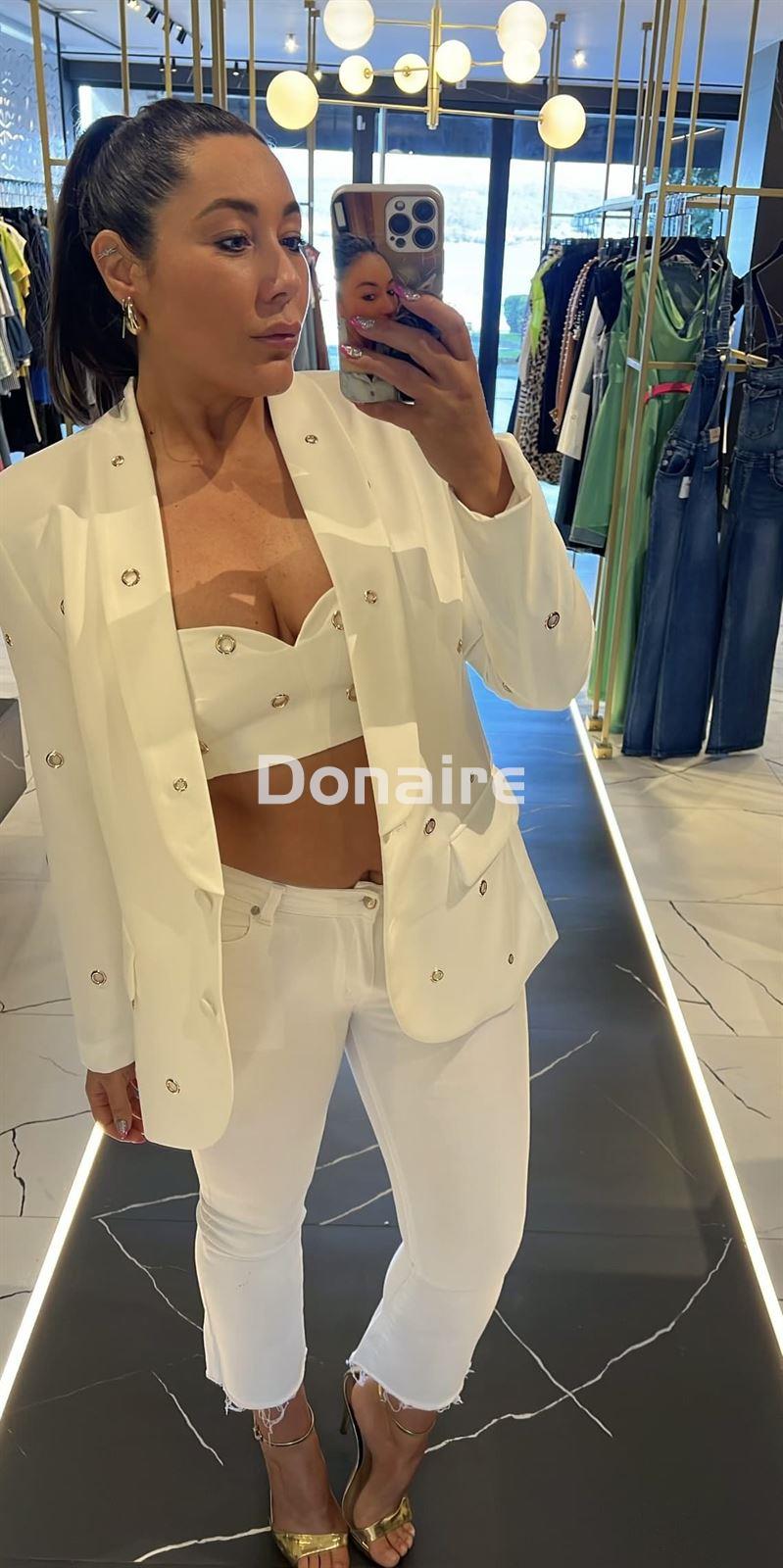 Crop top blanco arandelas doradas Koralline - Imagen 3