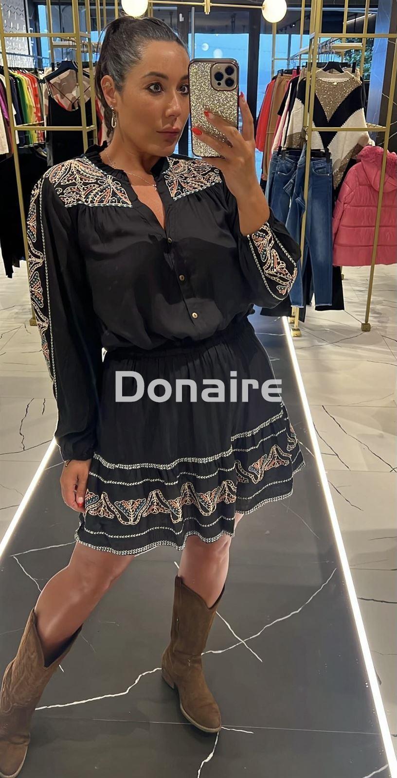 Falda vuelo bordada NKN - Imagen 1