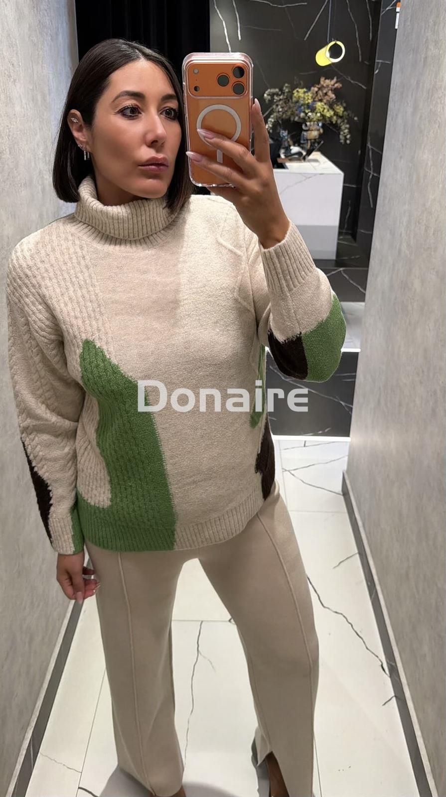 Jersey cuello vuelto crudo detalles marrones y verdes WNT - Imagen 2