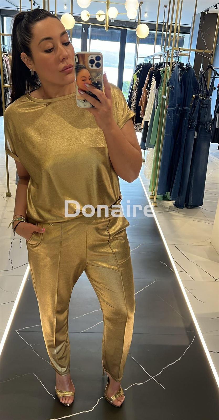 Jogger laminado dorado Lola Casademunt - Imagen 3
