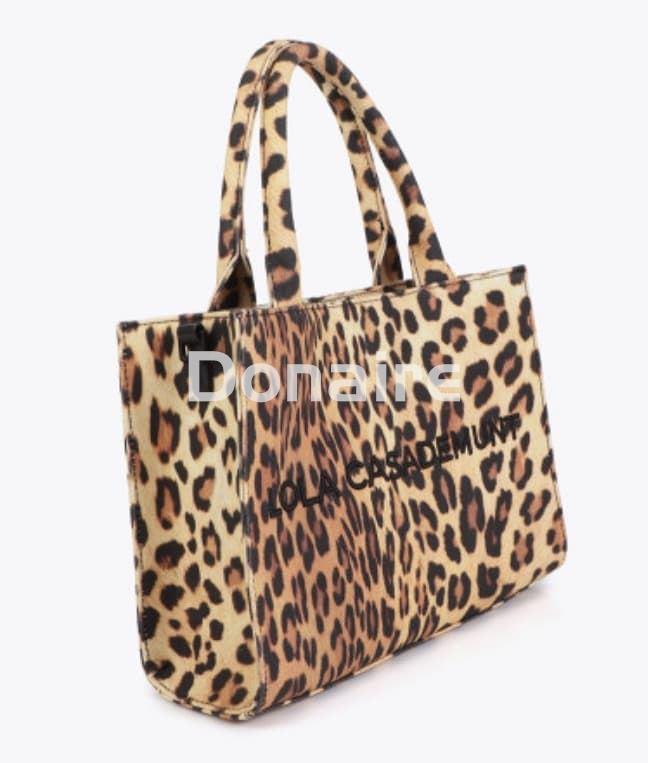 Mini shopper animal print Lola Casademunt - Imagen 3