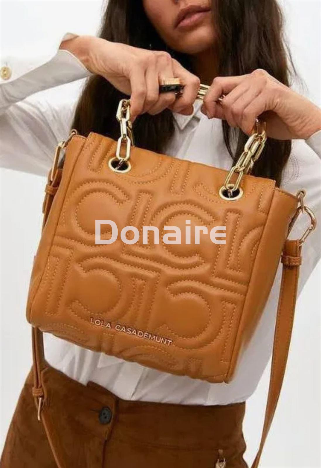 Mini shopper logotipado camel Lola Casademunt - Imagen 1