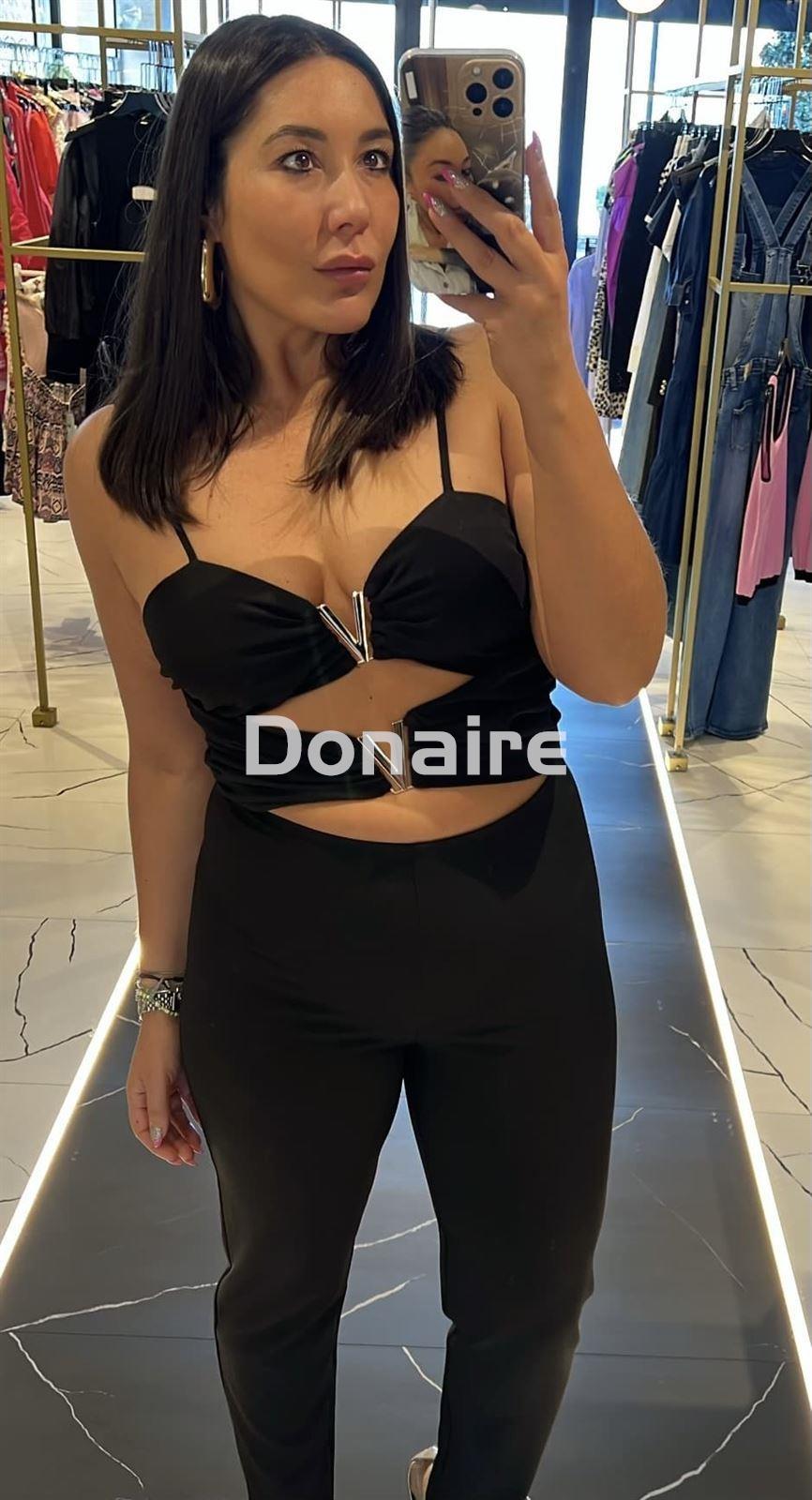 Mono negro cut out koralline - Imagen 1