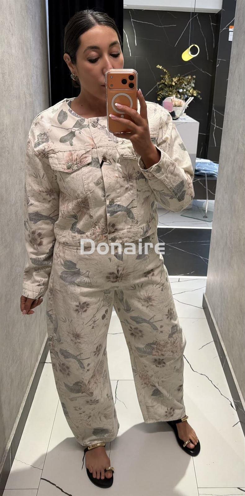 Pantalón carrot print floral BSB - Imagen 1