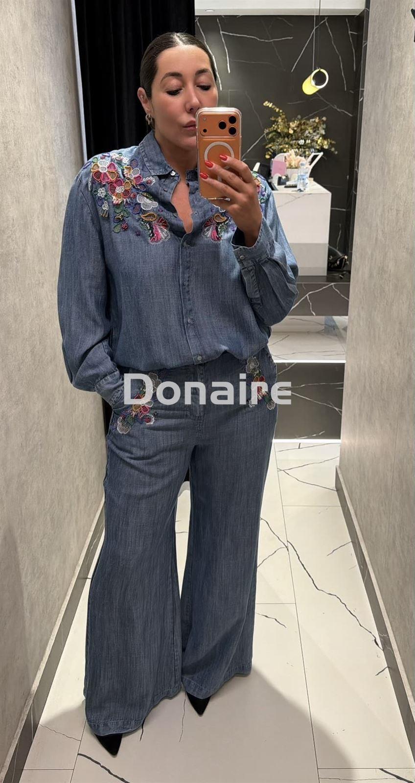 Pantalón en tencel vaquero con flores bordadas Dixie - Imagen 2