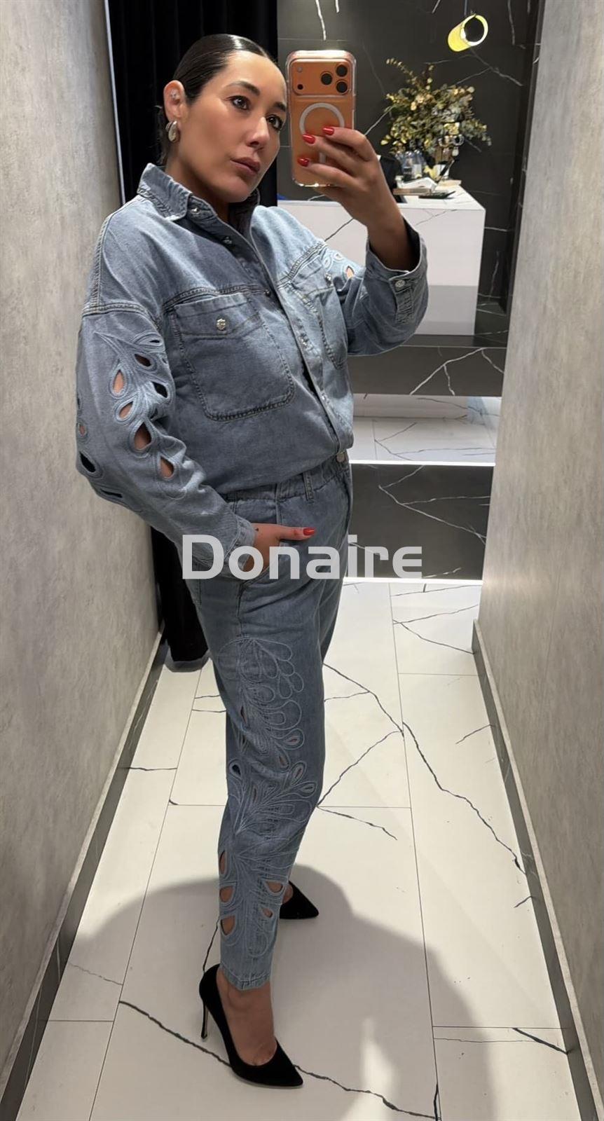 Pantalón vaquero bajo troquelado BSB - Imagen 2