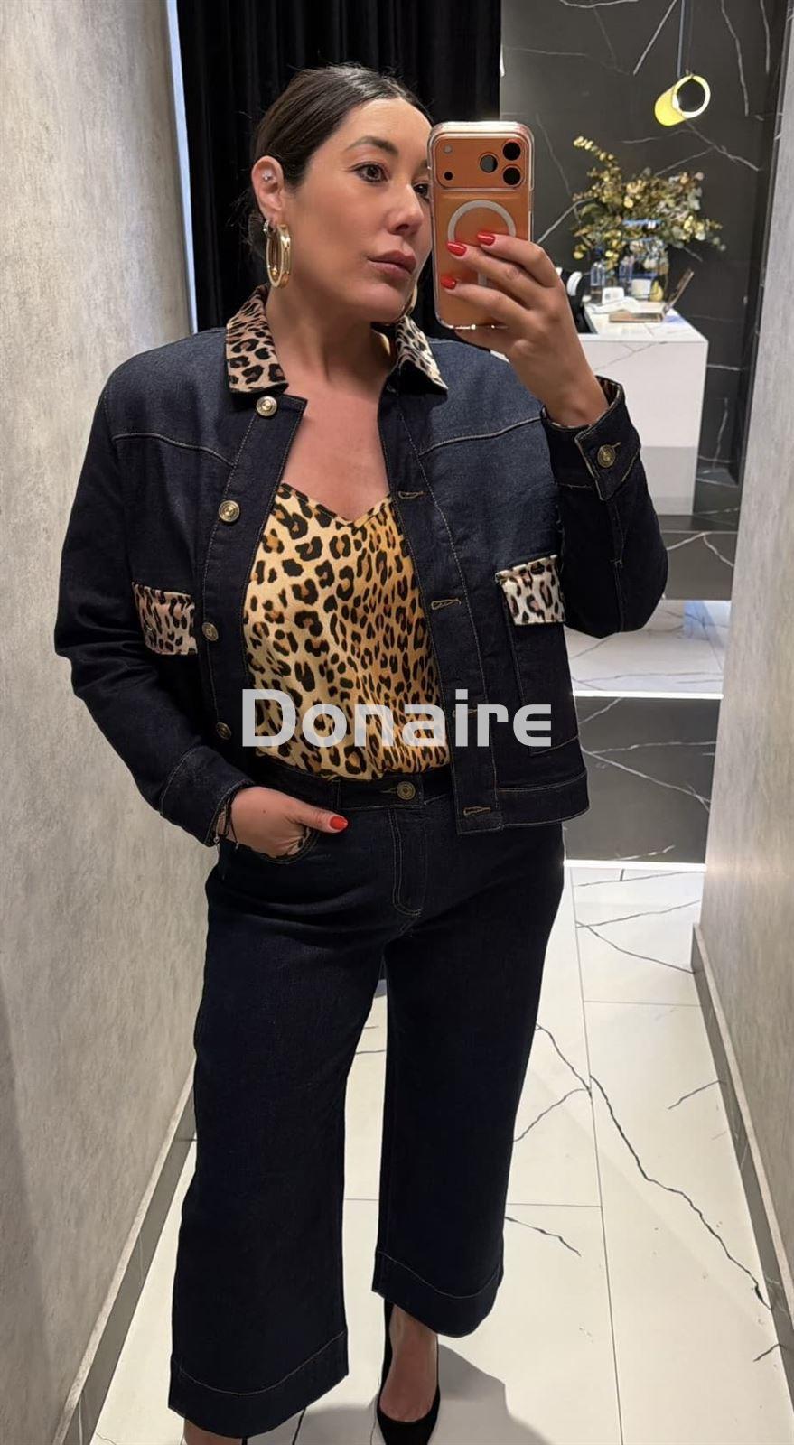 Pantalón vaquero estilo culotte detalles animal print Lola Casademunt - Imagen 3