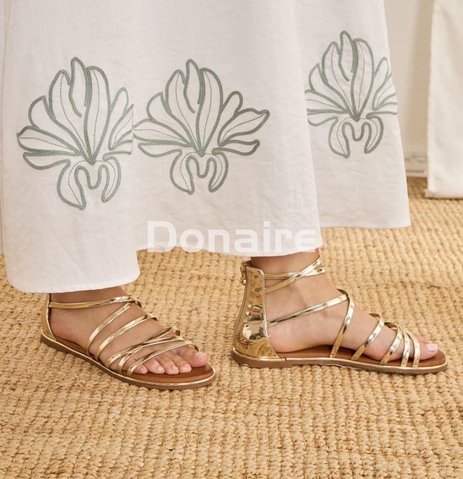 Sandalia dorada estilo romana NKN - Imagen 4