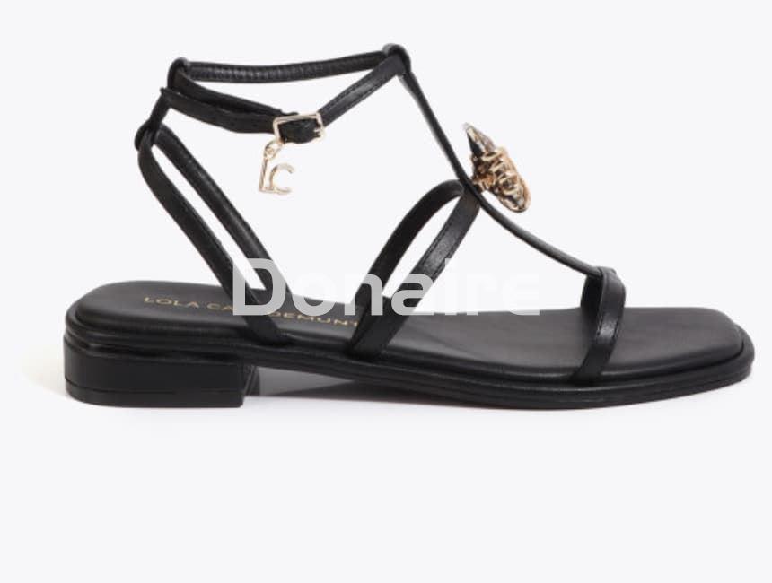 Sandalia plana adorno cristal Lola Casademunt - Imagen 1