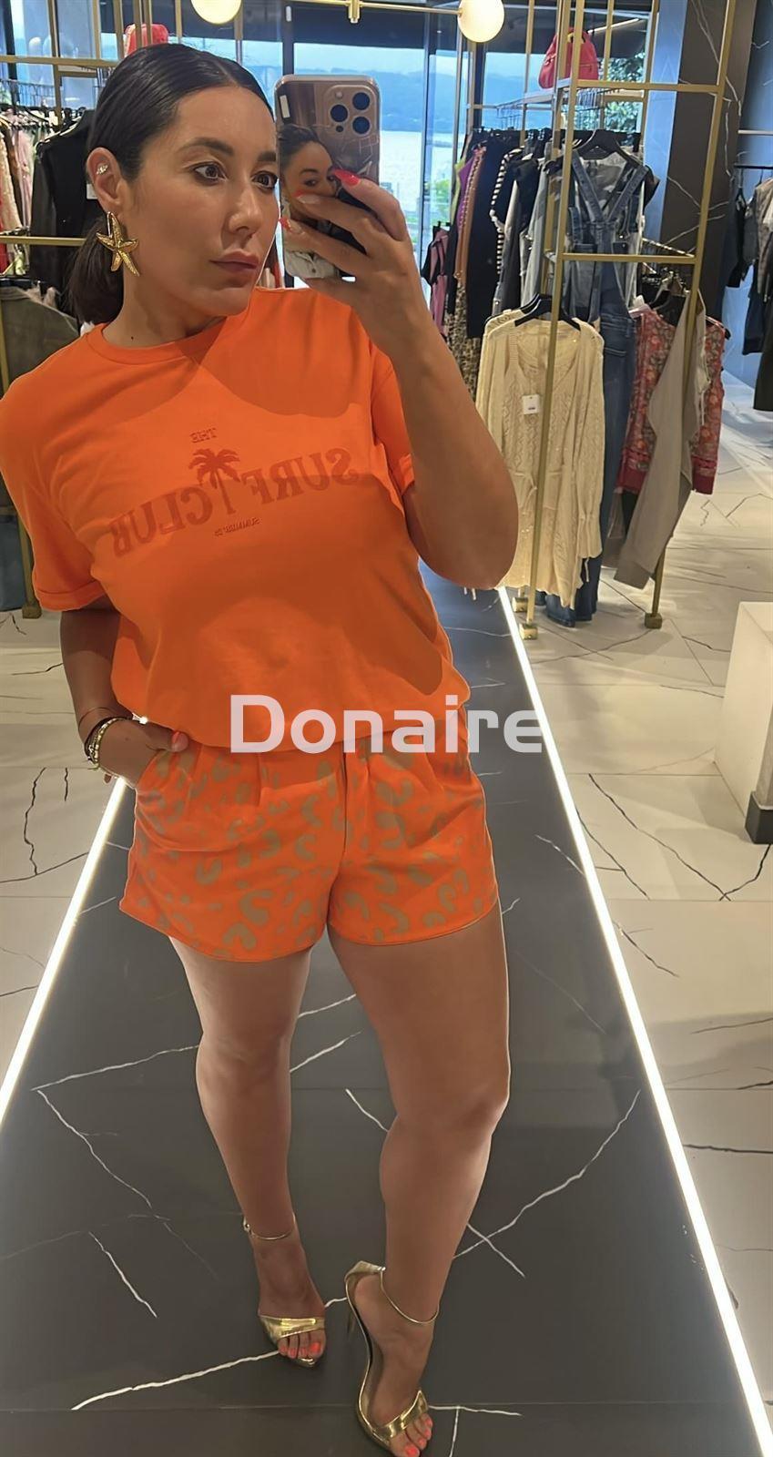 Short naranja y manchas Open - Imagen 1