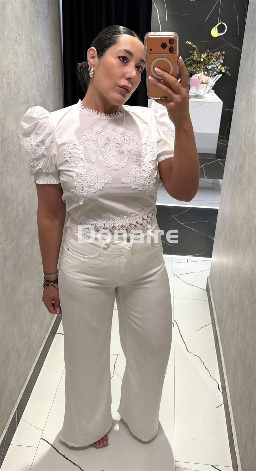 Top blanco guipour BSB - Imagen 3