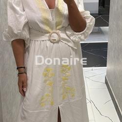 Vestido blanco largo lino con bordados en amarillo Lez a Lez - Imagen 2