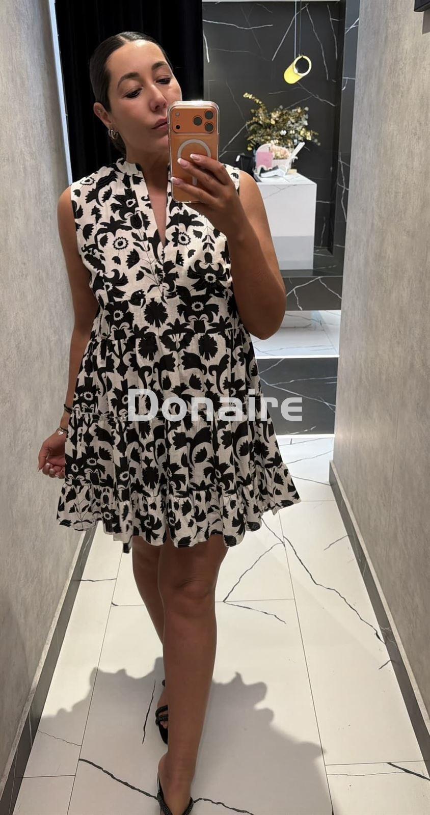 Vestido blanco y negro print floral Lola Casademunt - Imagen 1