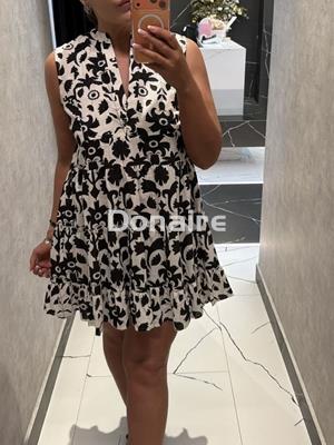Vestido blanco y negro print floral Lola Casademunt - Imagen 1