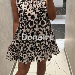 Vestido blanco y negro print floral Lola Casademunt - Imagen 2