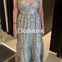 Vestido con lentejuelas bordadas en forma de hojas NKN - Imagen 1