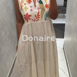 Vestido largo loros lentejuelas Lola Casademunt - Imagen 1