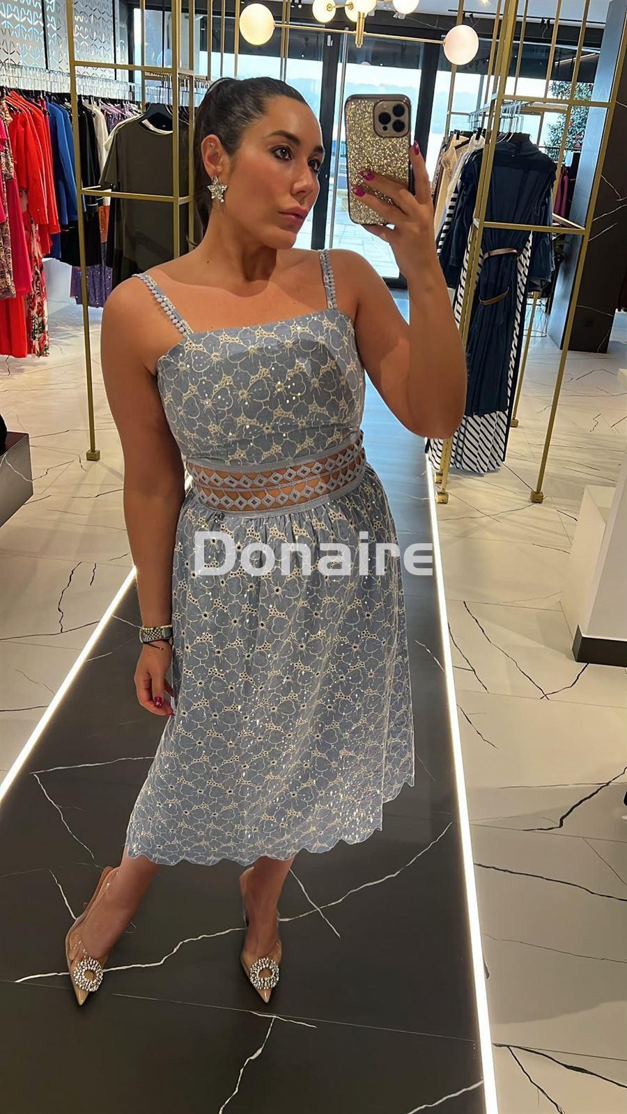 Vestido midi Goa Goa flores bordadas - Imagen 1