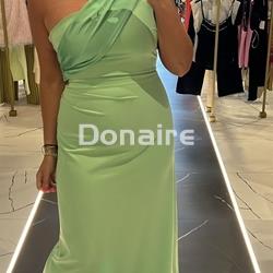 Vestido verde largo fiesta escote asimétrico Phard - Imagen 2