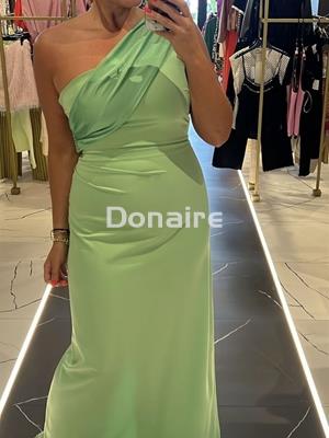 Vestido verde largo fiesta escote asimétrico Phard - Imagen 2
