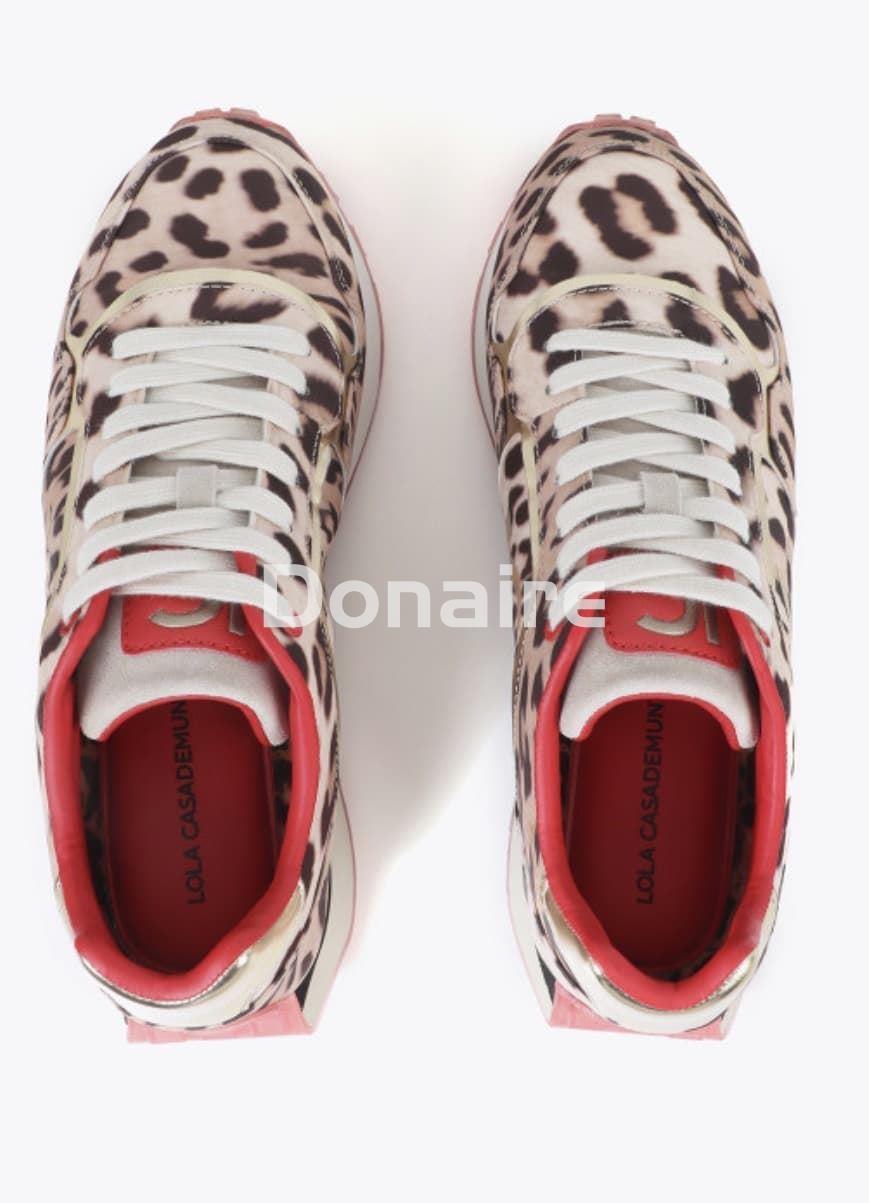 Zapatilla deportiva animal print Lola Casademunt - Imagen 7