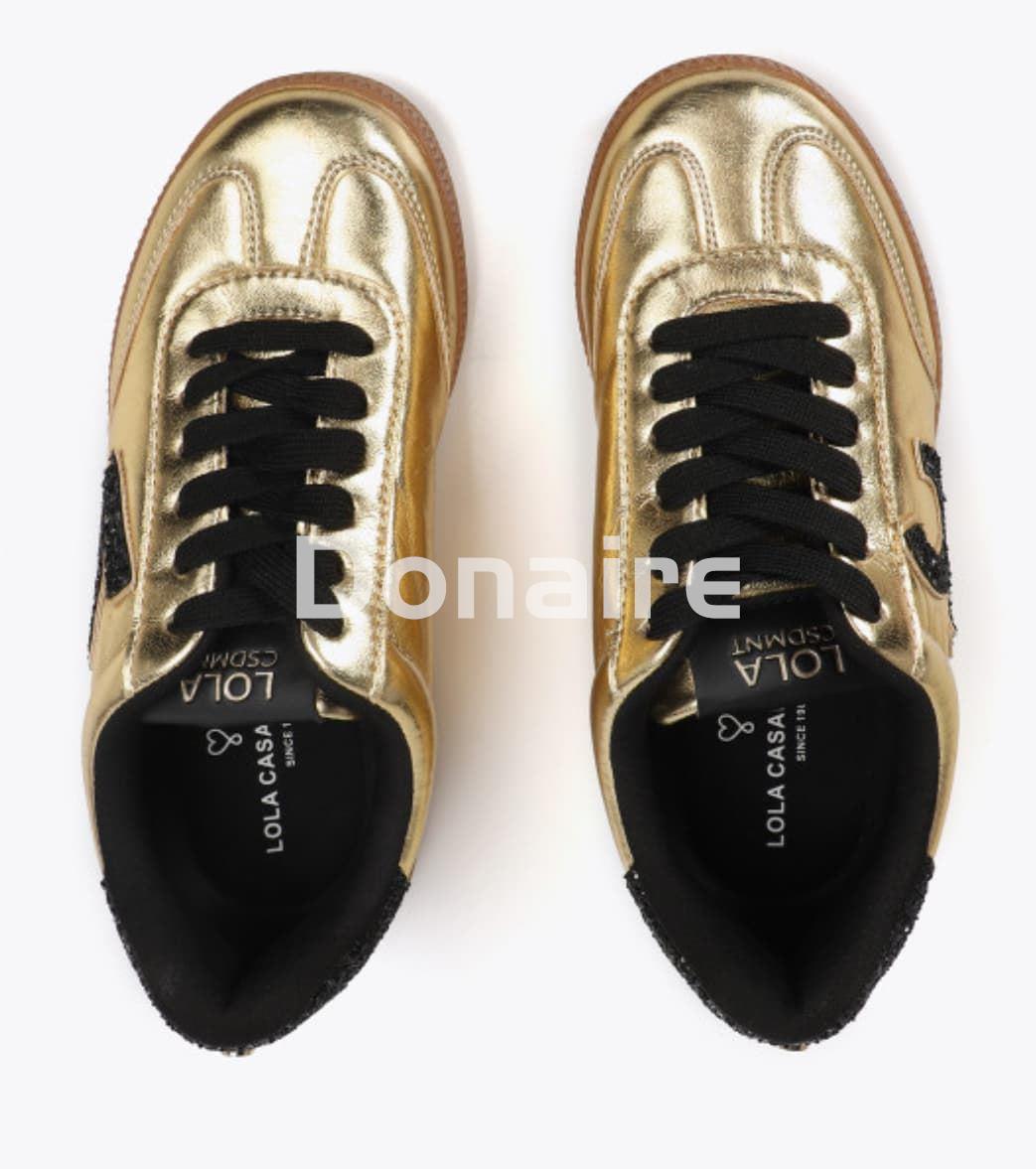 Zapatilla deportiva metalizada con purpurina Lola Casademunt - Imagen 5