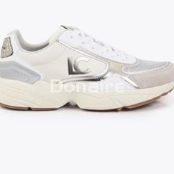 Zapatilla deportiva tipo running Lola Casademunt - Imagen 1